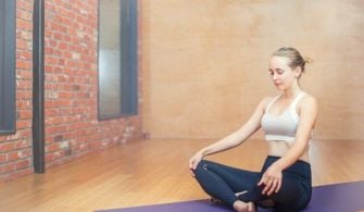 meditasyon-kadın-yoga